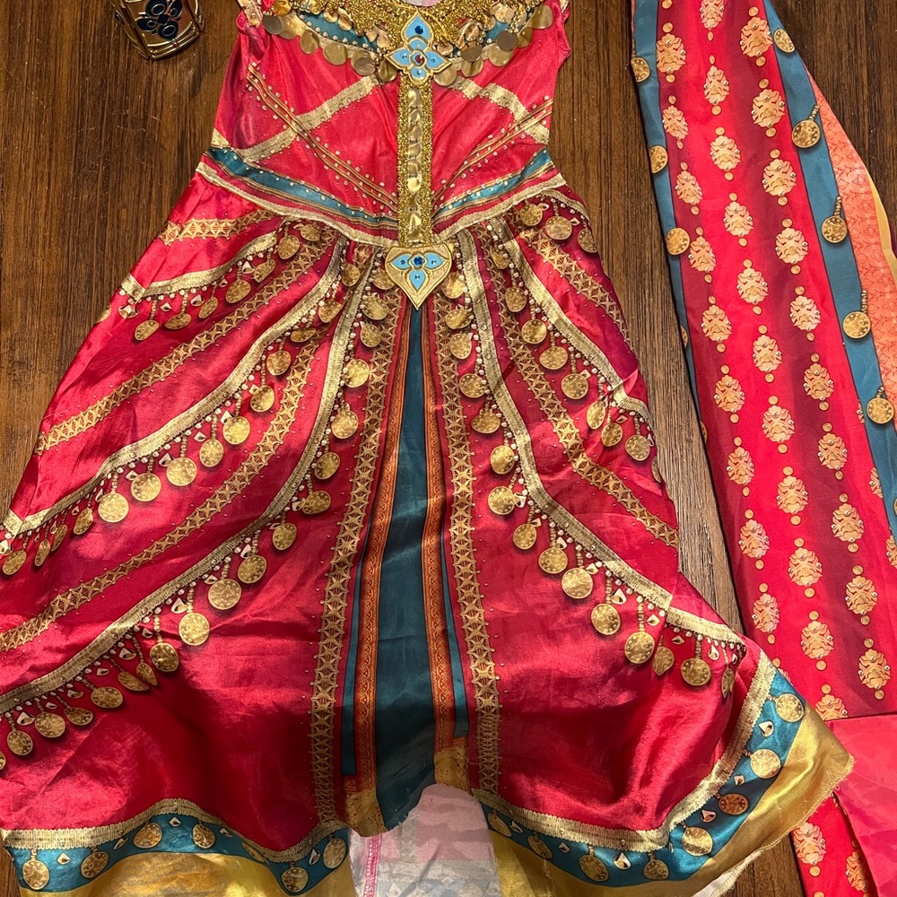 Jasmine Aladdin Disney Red and Gold Dress with Blue Details